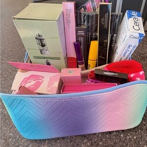 17 Piece Beauty Bundle for Teen